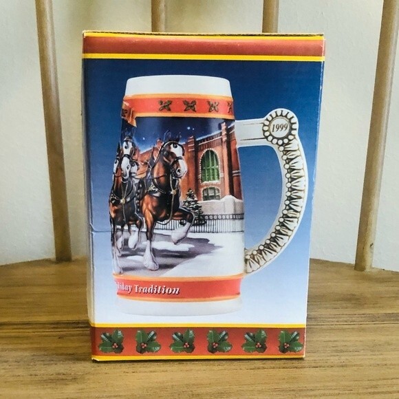 Vintage '99 Budweiser 20th Anniversary Holiday Beer Stein A Century of Tradition - Picture 3 of 12